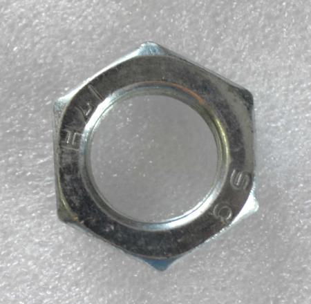 Befestigungsmutter flach M 20x1,5 SW 30 mm