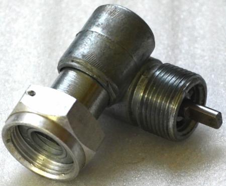 Winkelantrieb für Tachometer =