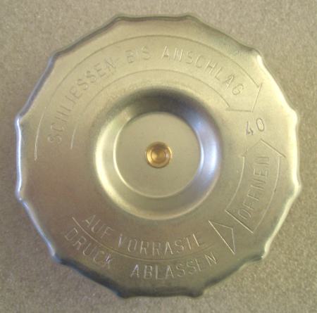 Kühlerdeckel mit Bajonettverschluß passend für Fendt