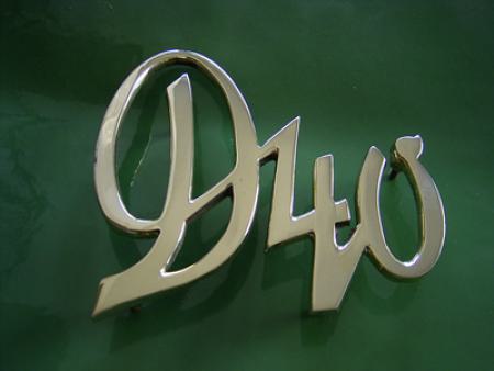 D40 Zeichen groß