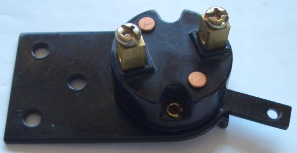 Bremslichtschalter Ruhestellung: Aus