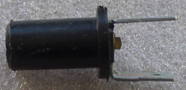 Lampenfassung BA7S