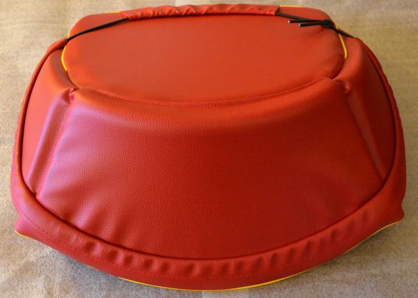 Traktor - Sitzkissen Niedriglehner rot für Deutz mit Aufschrift gestickt