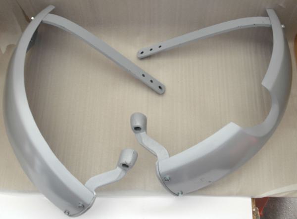 Kotflügel für 16 Zoll Reifen Breite ca 18 cm Länge ca 76 cm mit Halter